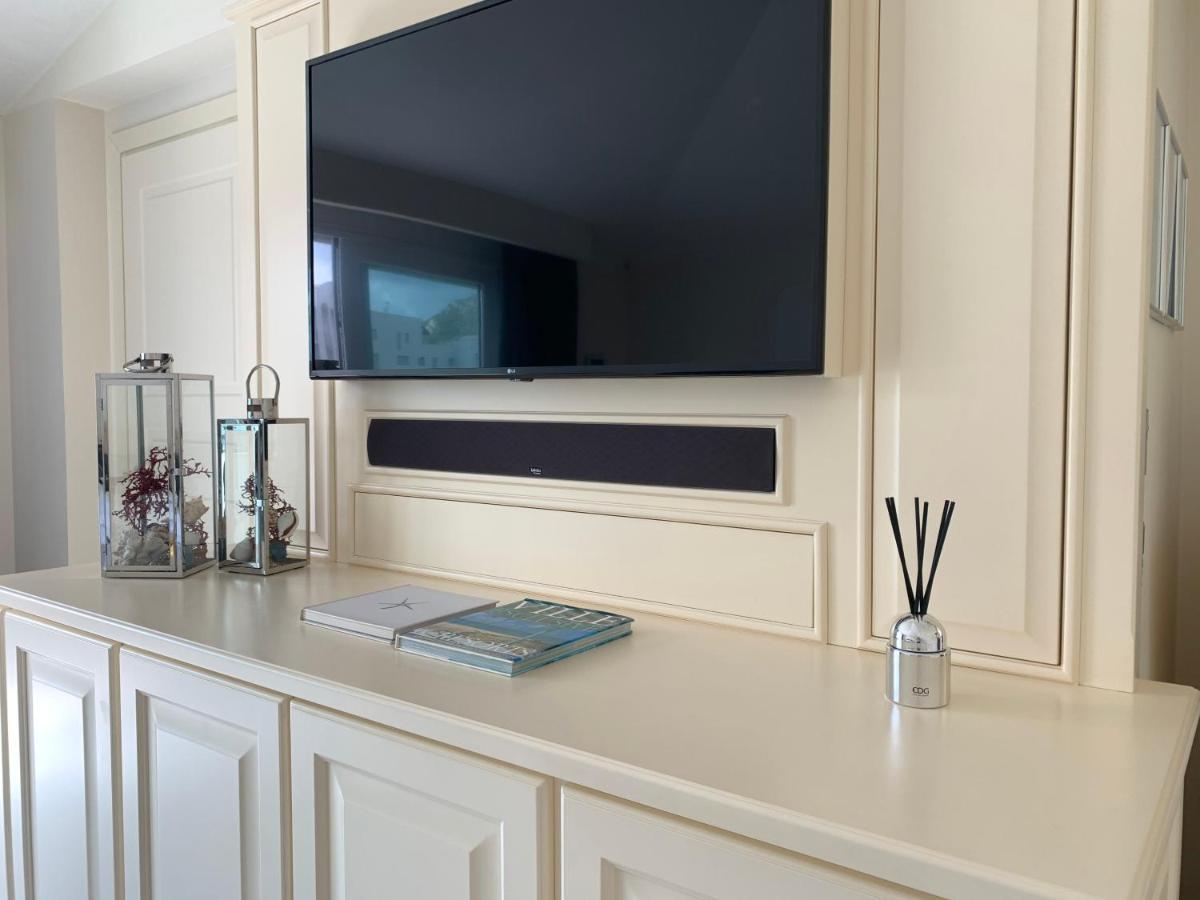 White House Luxury Hospitality Olbia