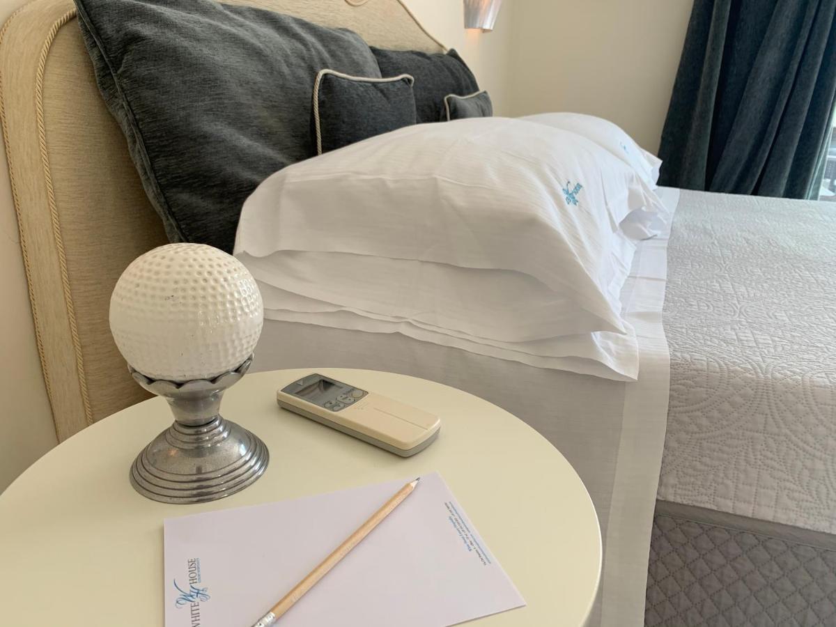 White House Luxury Hospitality 2*